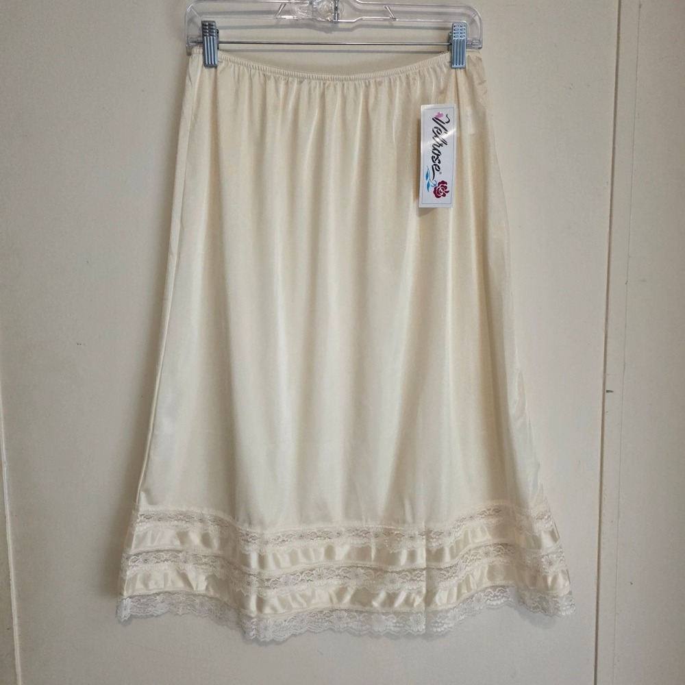 Velrose Womens Half Slip Skirt Lingerie Size Large Ivory Lace Trim Coquette